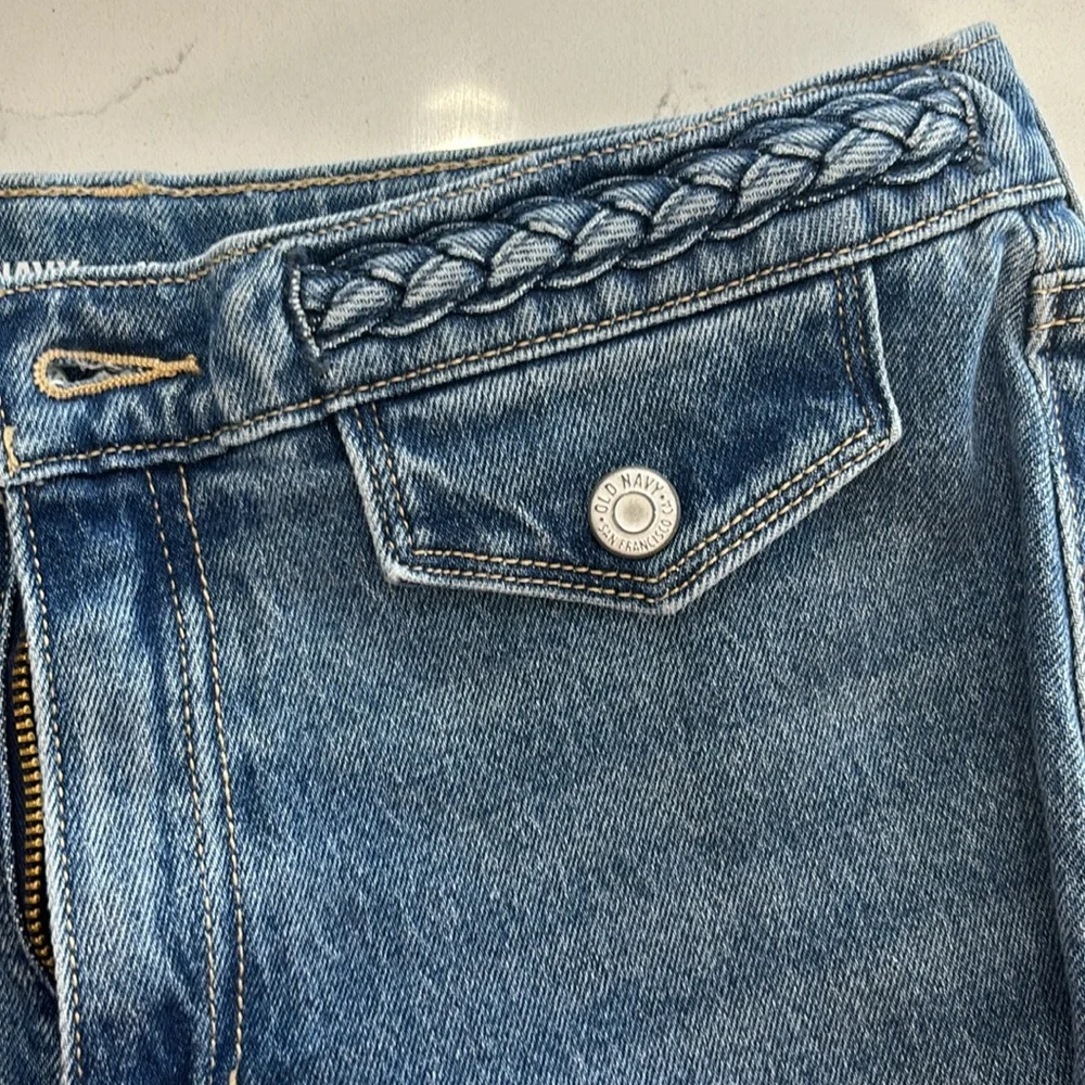 Old Navy Girls Blue Jeans – Size 18 – Braided Waist & Flare Leg